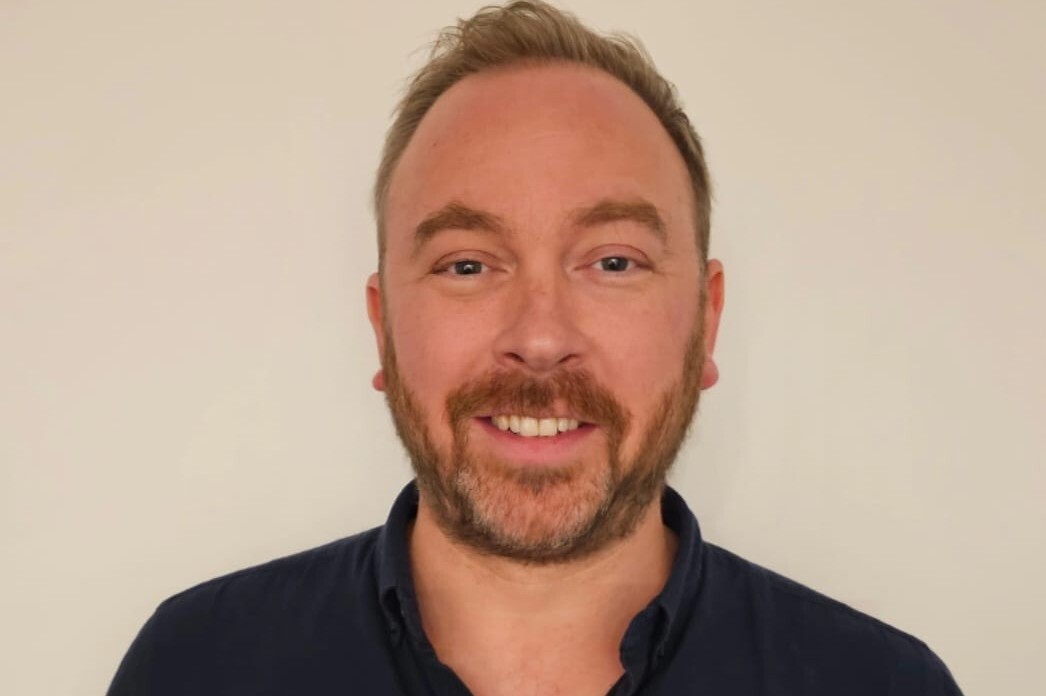 Dr Douglas Gibson