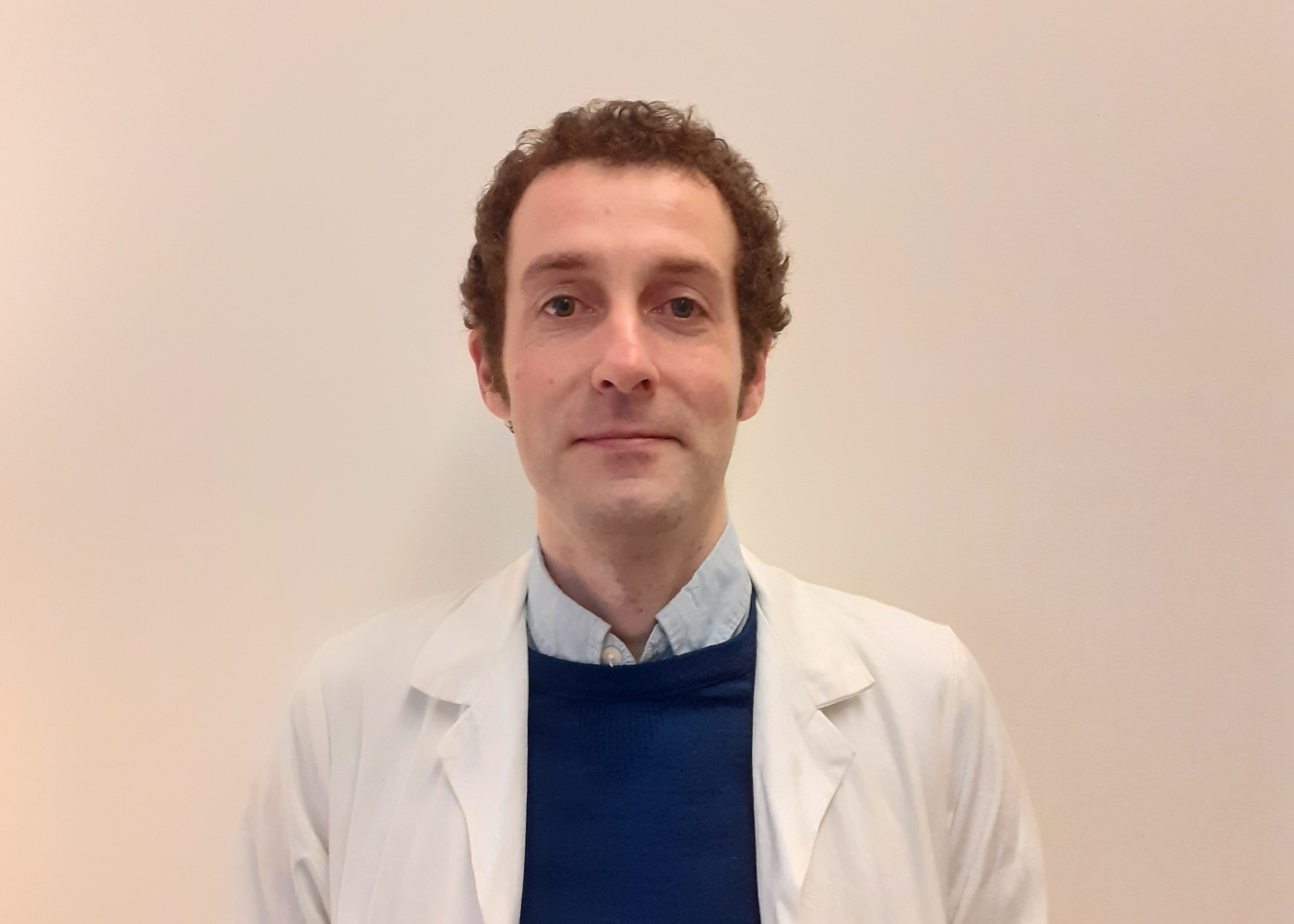 Dr Ian Holland
